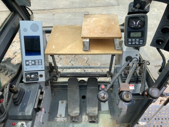 2007 KOBEKLCO 7120-1F 履带式起重机