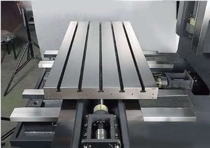 3軸垂直加工センターSV856L Syntecコントローラ 費用対効果の高い垂直加工センター