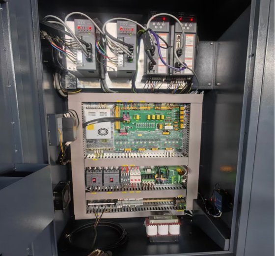 3軸垂直加工センターSV856L Syntecコントローラ 費用対効果の高い垂直加工センター