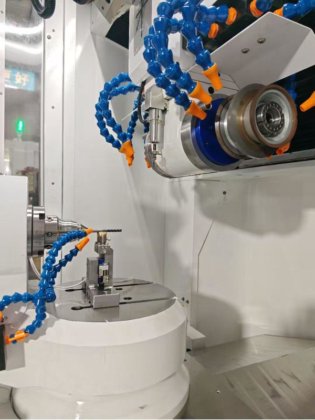 高精度5軸工具研削盤 MG100 5軸万能工具研削盤