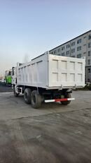 Shacman ダンプトラック