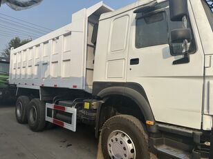 ハウホウ371 ダンプトラック