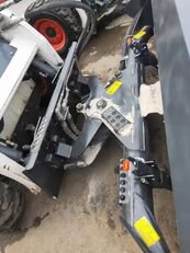 滑移式装载机 Bobcat S16