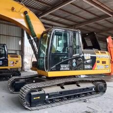 履带式挖掘机 Caterpillar 320D2