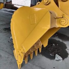 履带式挖掘机 Caterpillar 320D2