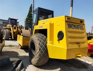 单滚筒夯土机 bomag bw219