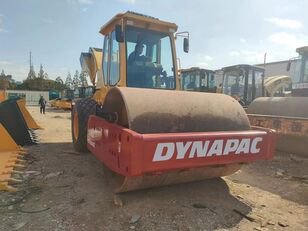 单滚筒夯土机 Dynapac CA602D