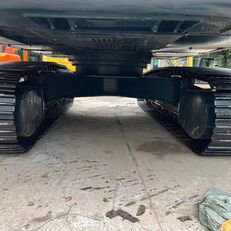 ヒュンダイ・ロベックス 220 クローラーショベル