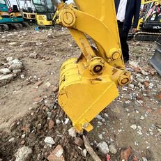 コマツPC40MR-3クローラーショベル