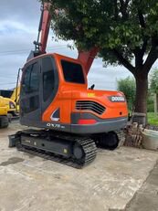 小型挖掘机 Doosan DX75