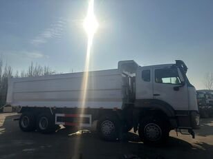 ダンプトラック