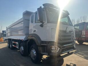 ダンプトラック