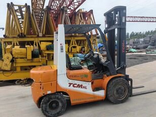 柴油叉车 TCM FD30