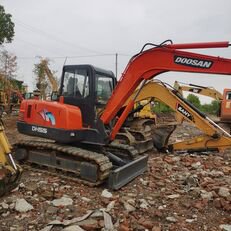小型挖掘机 Doosan DH55