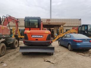 小型挖掘机 Doosan DX60