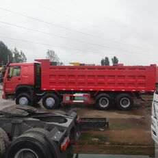 ハウオ 371 8X4 ダンプトラック