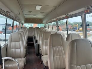 城市公共汽车 Toyota Coaster