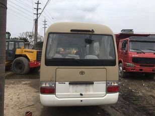 城市公共汽车 Toyota Coaster