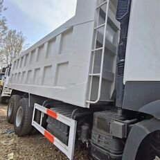 ハウホウ371 ダンプトラック