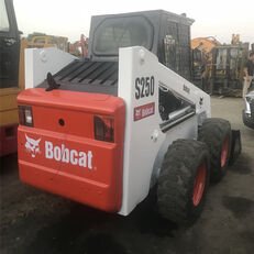 滑移式装载机 Bobcat S250