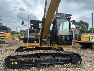 履带式挖掘机 Caterpillar 320D