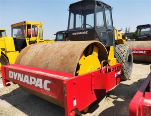 ダイナパック CA30D シングルドラムコンパクター