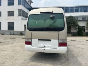 城市公共汽车 Toyota Coaster