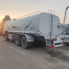 シノトラックHowo 燃料トラック