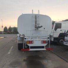 シノトラックHowo 燃料トラック