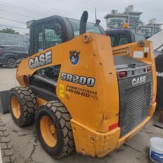 滑移式装载机 Case SR200