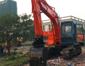 履带式挖掘机 Hitachi EX120-3
