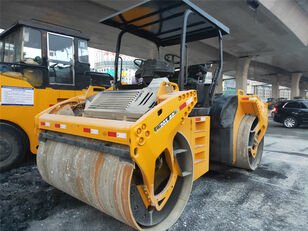 压路机 BOMAG BW203