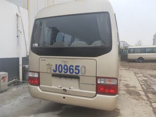 城市公共汽车 Toyota Coaster