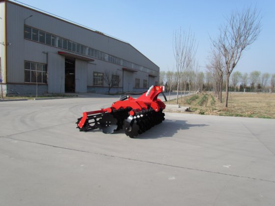 1LZX悬挂型联合整地机