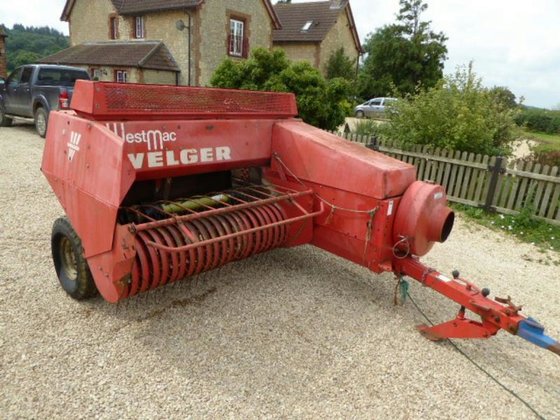 1990 WELGER AP530 CONVENTIONAL BALER