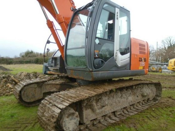 2010 HITACHI ZX225USRLC Diesel in