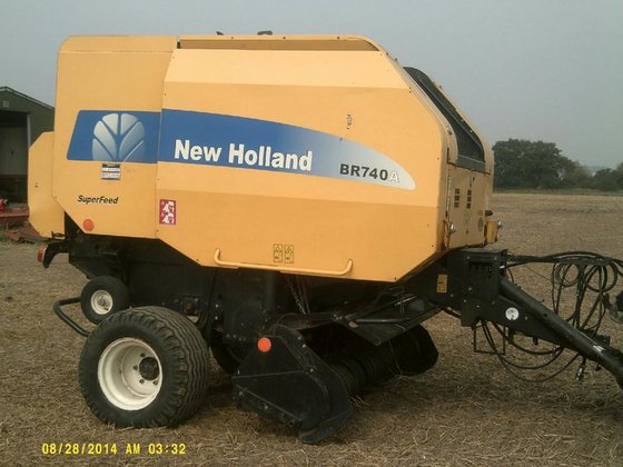 2007 NEW HOLLAND BR740A BR740A