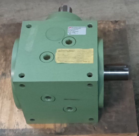 GRAESSNER SPIRAL BEVEL GEAR BOX 1135AL000383 2.001 RATIO FORM 1R SIZE