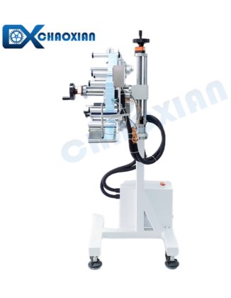 用于罐盖、盒子的自动顶部贴标机