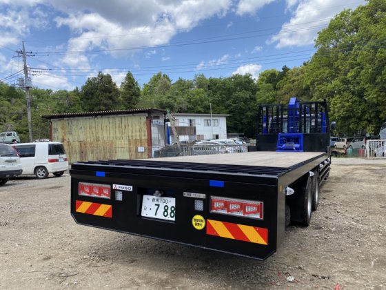 三菱　大型　４段セルフローダー