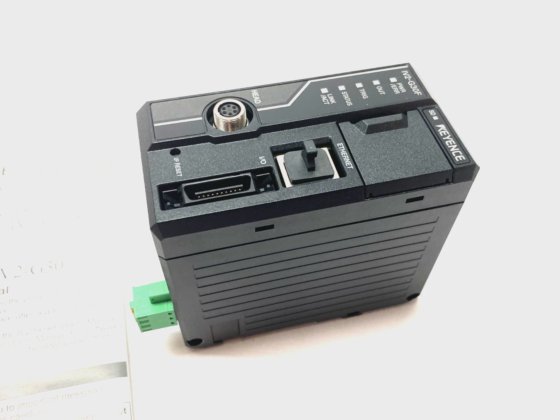 Keyence IV2-G30F Sensor Amplifier Learning/Standard