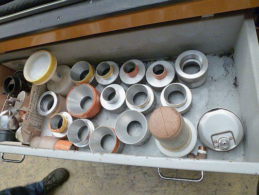 确定孔隙渗透率的测试系统