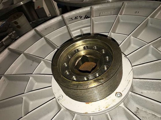 154x 各种设计的链条树