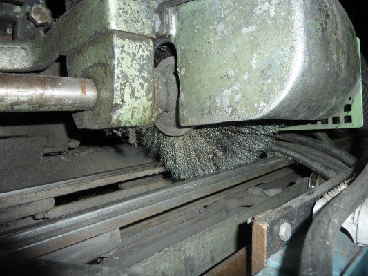 带吸力的芦苇清洗机