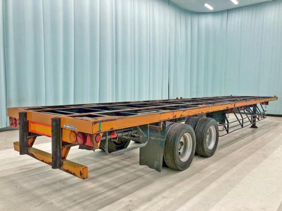 1997 Nippon Express NT2142C