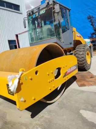 XCMG XS222J