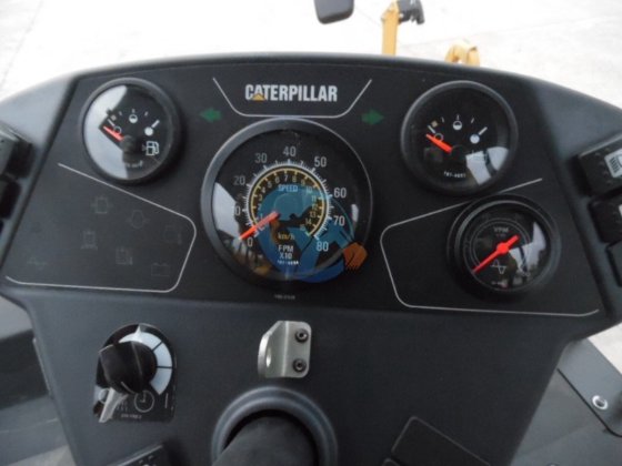 CAT CB534DX