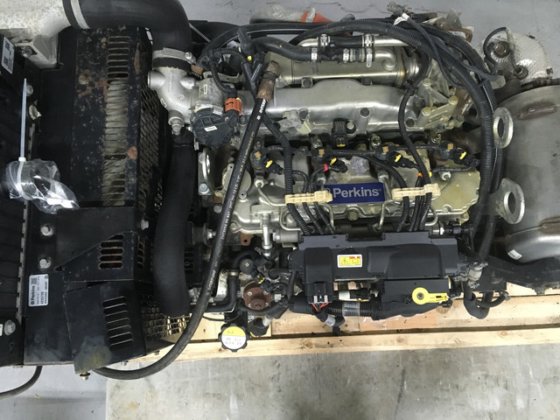 2018 Perkins 854F-E34TAN NEW