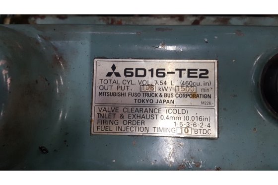2004 Mitsubishi 6D16-TE2 使用中