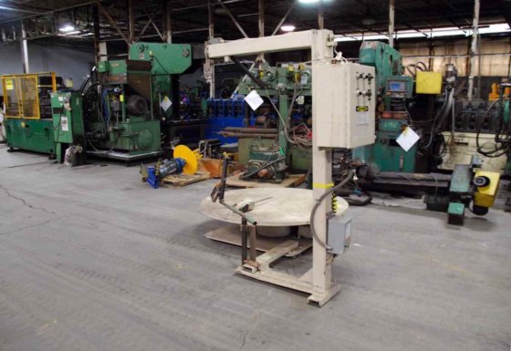 Coilmate Pallet Decoiler 8 in Minster, OH, USA